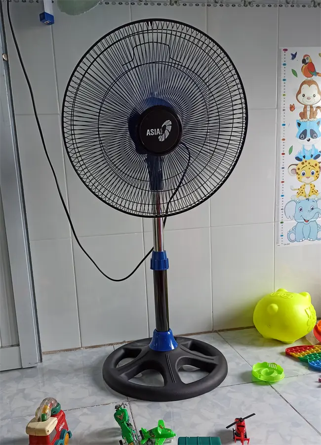 Khách hàng review Quạt lửng Asia 5 cánh VY538990 55W 4