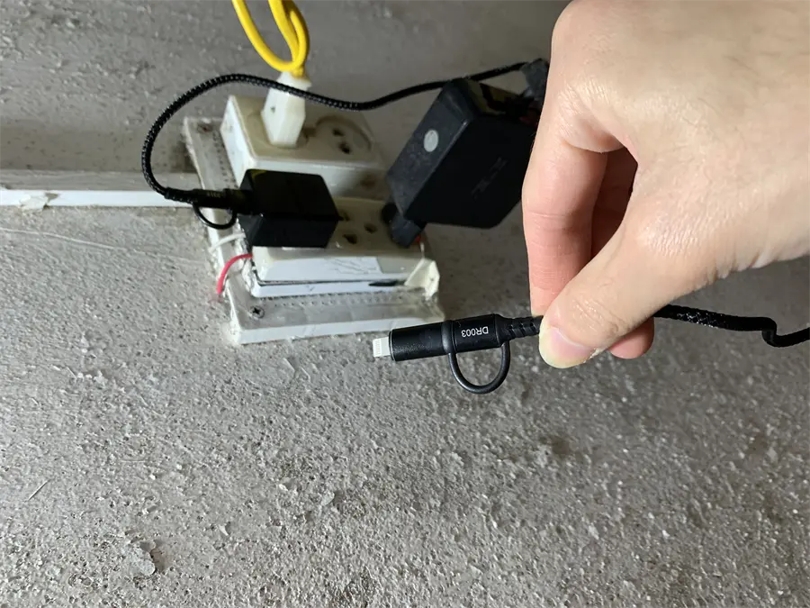 Khách hàng review Cáp Đa Năng 4 in 1 Lightning Type C 1m Xmobile DR003 1