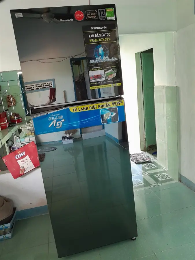 Khách hàng review Tủ lạnh Panasonic Inverter 366 lít NR-TL381VGMV 17