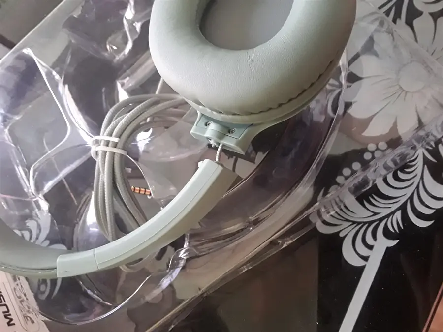 Khách hàng review Tai nghe Chụp Tai Mozard IP-840 2