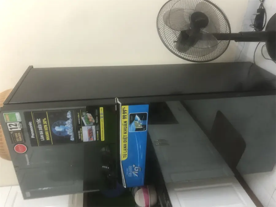 Khách hàng review Tủ lạnh Panasonic Inverter 366 lít NR-TL381VGMV 11