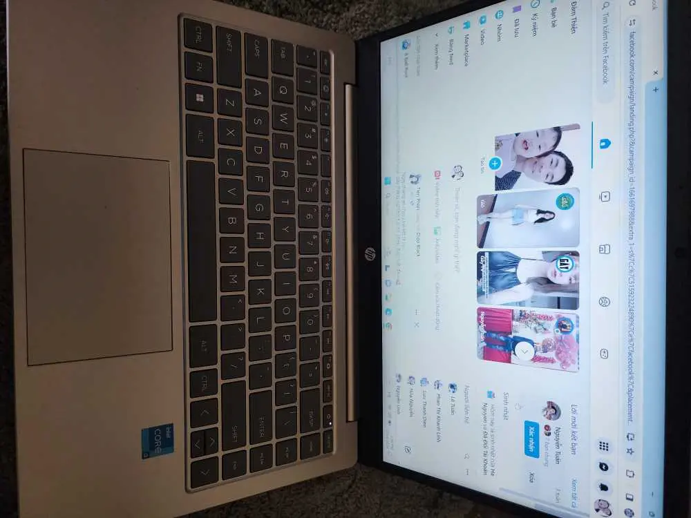 Khách hàng review Laptop HP 14 ep0126TU i3 N305/8GB/256GB/Win11 (8U233PA) 2