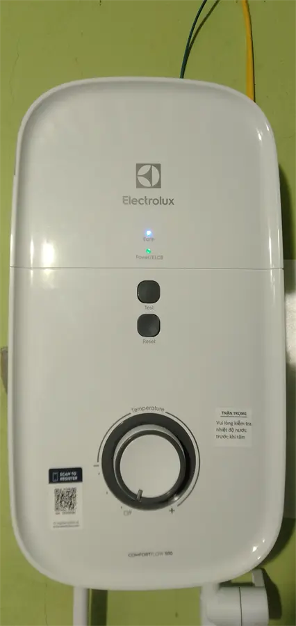 Khách hàng review Bình nóng lạnh trực tiếp Electrolux 4500W EWE451KB-DWG2 4