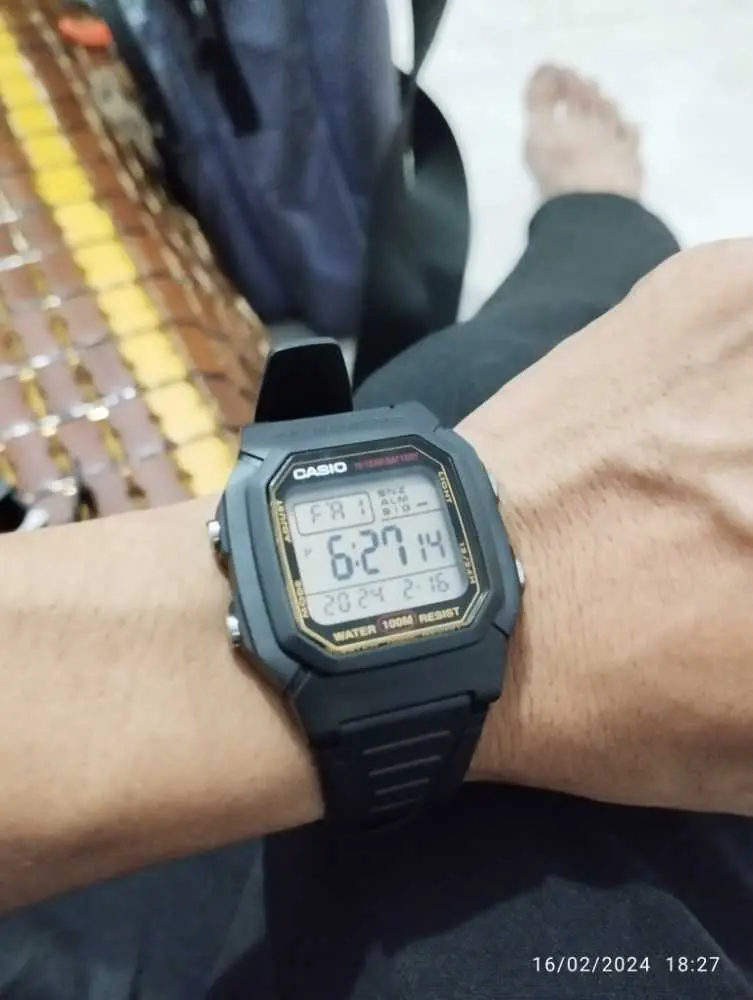 Khách hàng review Đồng hồ CASIO Timeless 36.8 mm Nam W-800HG-9AVDF 3