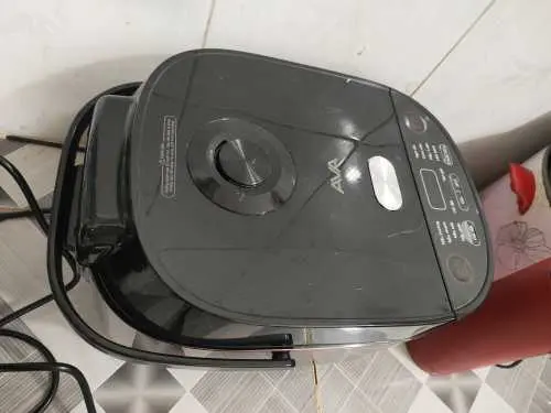 Khách hàng review Nồi cơm điện tử AVA 1.8 lít TP40-CT01E 3