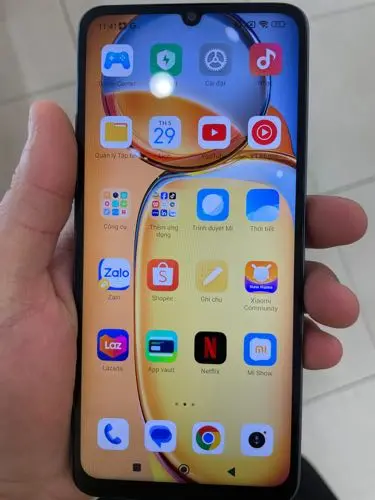 Khách hàng review Điện thoại Xiaomi Redmi 13C 6GB/128GB 3