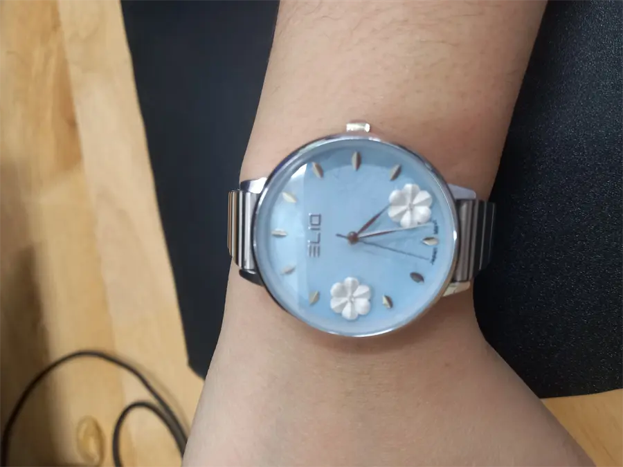 Khách hàng review Đồng hồ ELIO Flower 35 mm Nữ ES128-01 2