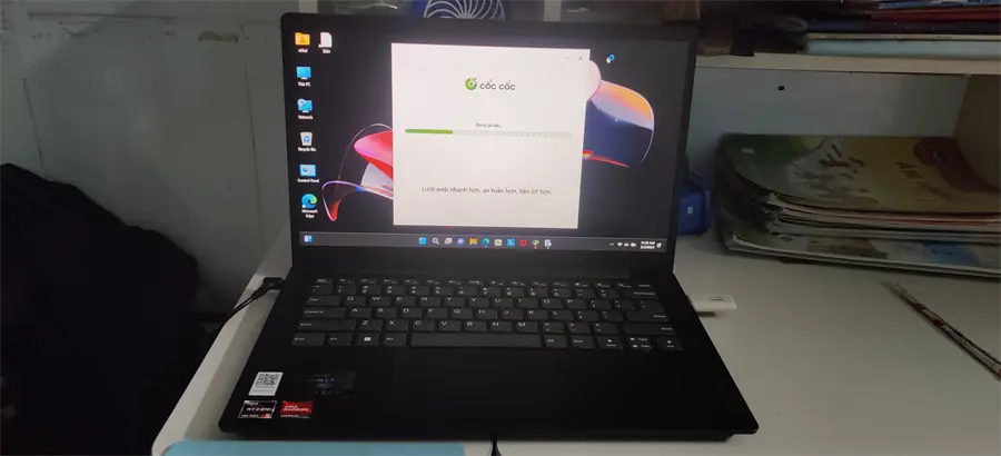 Khách hàng review Laptop Lenovo V14 G3 ABA R5 5625U/8GB/512GB/Win11 (82TU006SVN) 4