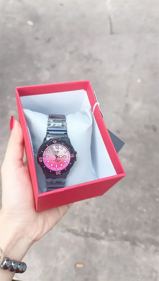 Khách hàng review Đồng hồ CASIO Timeless 32 mm Nữ LRW-200H-4EVDR 1