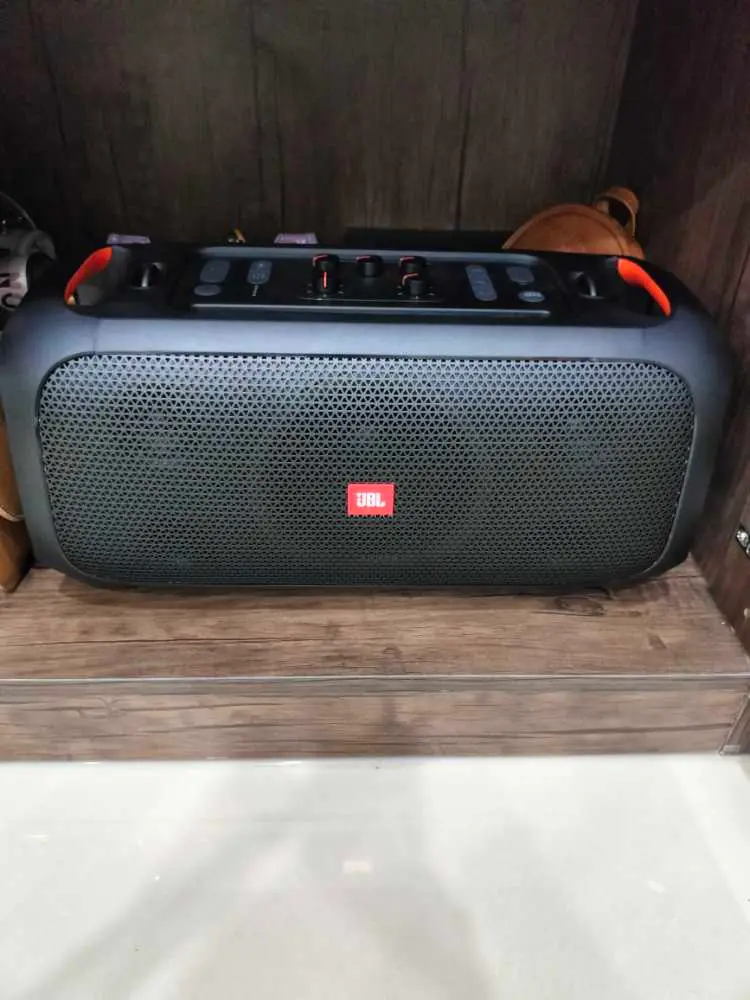 Khách hàng review Loa Bluetooth JBL Partybox On The Go 1