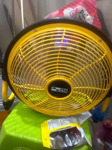 Khách hàng review Quạt sạc điện AC 3 cánh ARF01D113 10W 5
