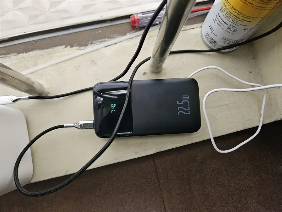 Khách hàng review Pin sạc dự phòng Polymer 20000mAh Type C PD 22.5W Baseus Comet PPMD20 kèm cáp Lightning và Type C 12