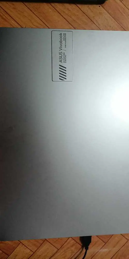 Khách hàng review Laptop Asus Vivobook Go 15 E1504FA - NJ776W (R5 7520U, 16GB, 512GB, Full HD, Win11) 6