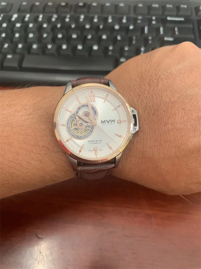 Khách hàng review Đồng hồ MVW Star 41.5 mm Nam MLA004-02N 5