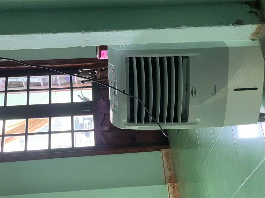 Khách hàng review Quạt điều hòa Midea AC120-15F 60W 1