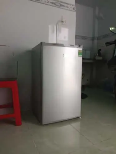 Khách hàng review Tủ lạnh Beko 90 lít RS9052S 5