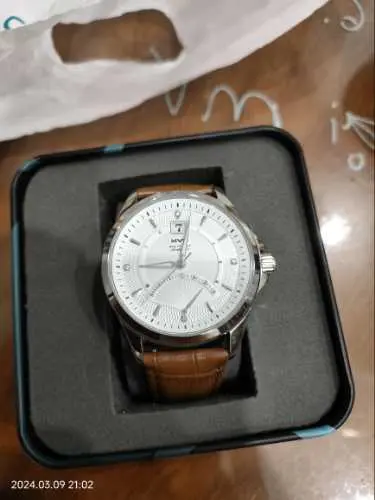 Khách hàng review Đồng hồ MVW 43 mm Nam ML050-01 1