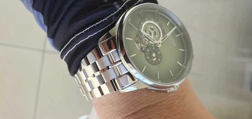 Khách hàng review Đồng hồ MVW Star 43 mm Nam MSA090-02-S1 1