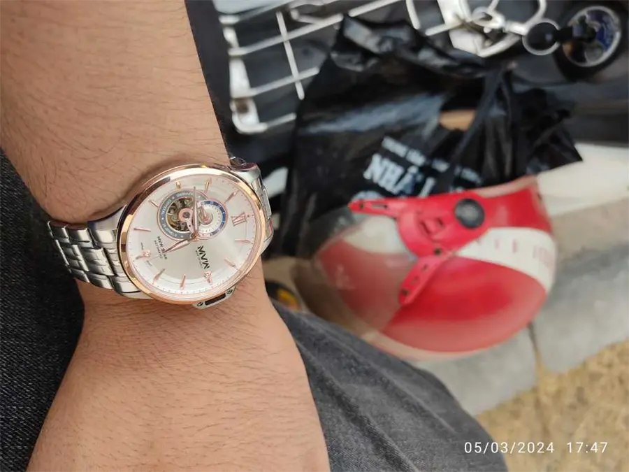 Khách hàng review Đồng hồ MVW Star 41.5 mm Nam MSA003-01N 7