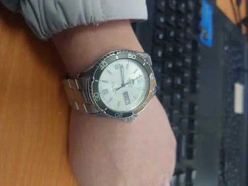 Khách hàng review Đồng hồ Orient Mako 41.8 mm Nam RA-AA0821S19B 1