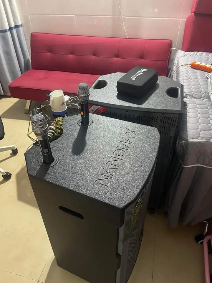 Khách hàng review Loa kéo karaoke Nanomax X-2000 1100W 5