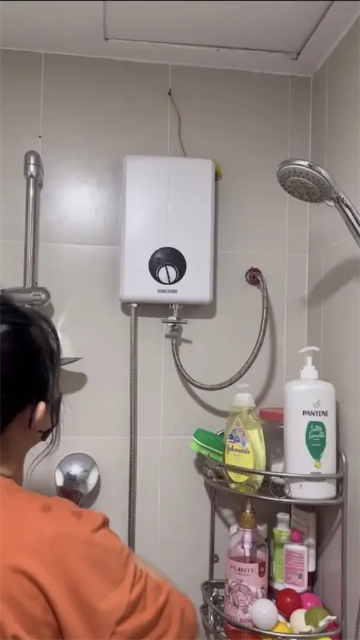 Khách hàng review Máy nước nóng trực tiếp Stiebel Eltron 4500W XGP 45 EC 5