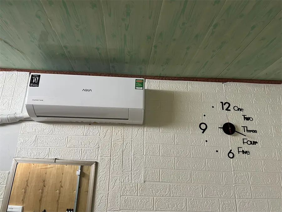 Khách hàng review Máy lạnh AQUA Inverter 1 HP AQA-RV10QA2 23