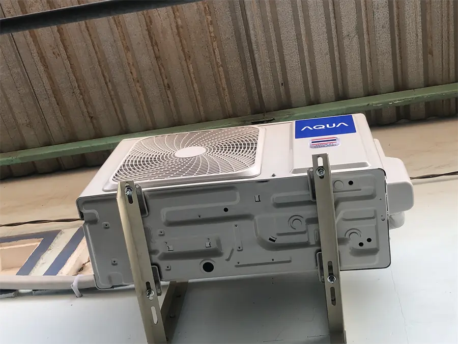Khách hàng review Máy lạnh AQUA Inverter 1 HP AQA-RV10QA2 22