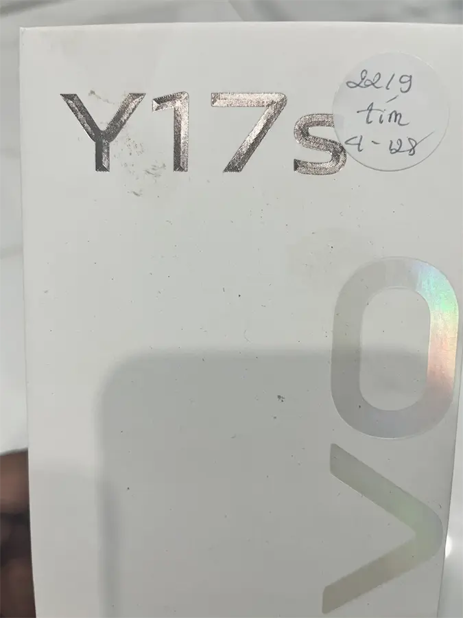 Khách hàng review Điện thoại vivo Y17s 4GB/128GB 1