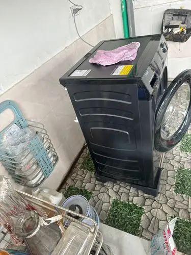 Khách hàng review Máy giặt Aqua Inverter 9.5 kg AQD-A952J BK 9