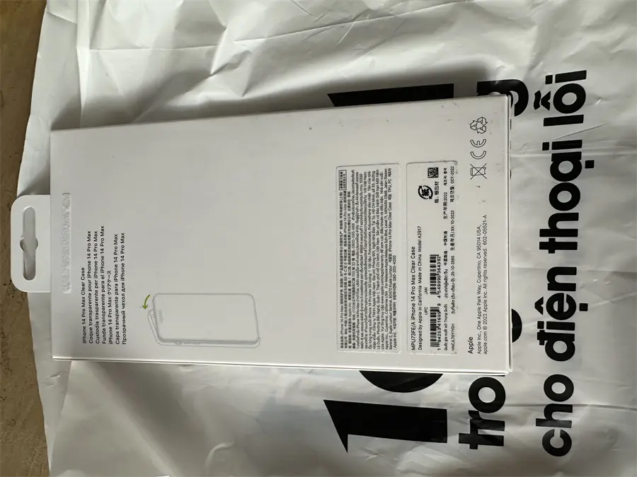 Khách hàng review Ốp lưng Magsafe iPhone 14 Pro Max Nhựa trong Apple MPU73 Chính hãng 4