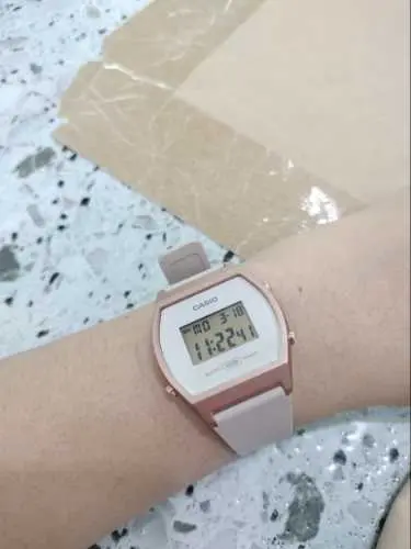 Khách hàng review Đồng hồ Casio Timeless 35 mm Nữ LW-204-4ADF 2