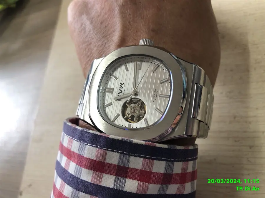 Khách hàng review Đồng hồ MVW Elegant 43 mm Nam MSA098-01-ELE 2
