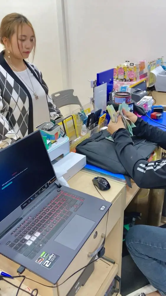 Khách hàng review Laptop Asus Gaming ROG Strix G15 G513IH R7 4800H/8GB/512GB/4GB GTX1650/144Hz/Win11 (HN015W) 2