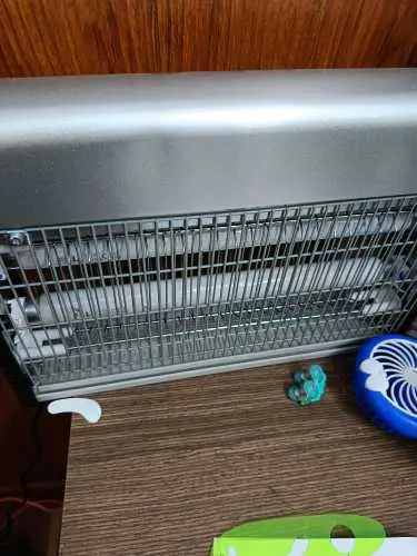 Khách hàng review Đèn bắt muỗi AVA JB20E-2X10W 1