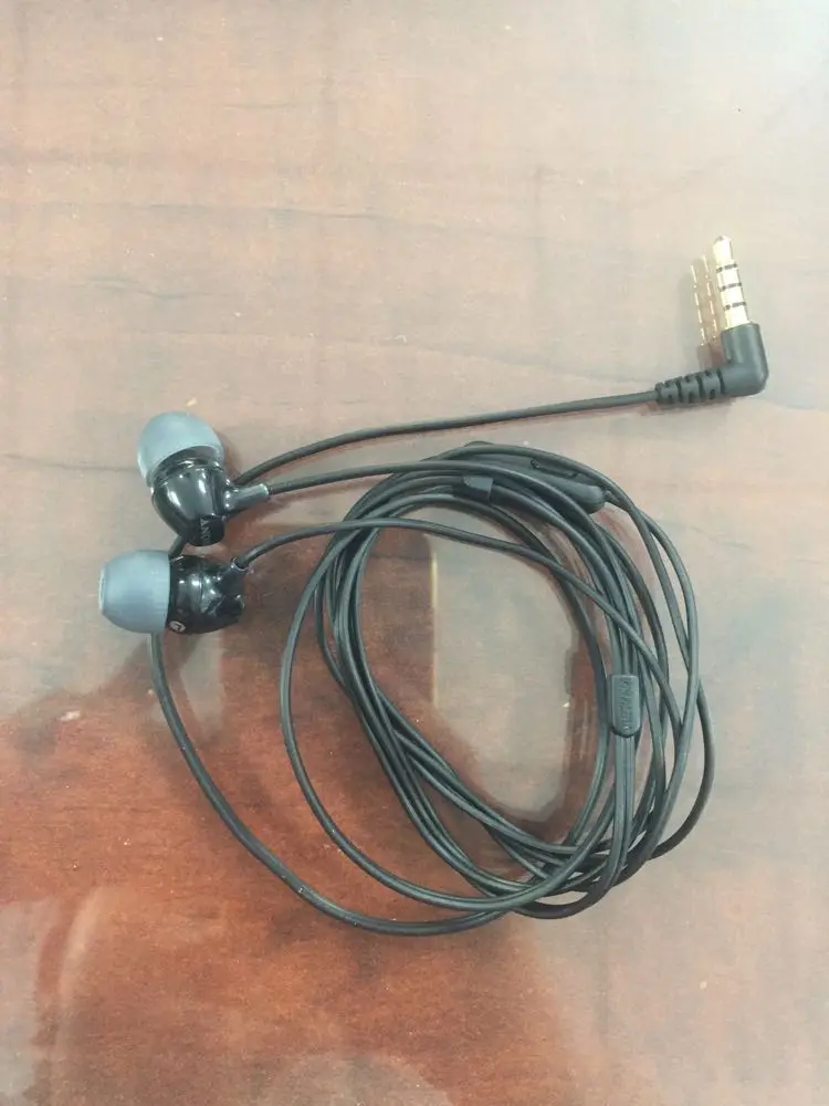 Khách hàng review Tai nghe Có Dây Sony MDR-EX15AP 4