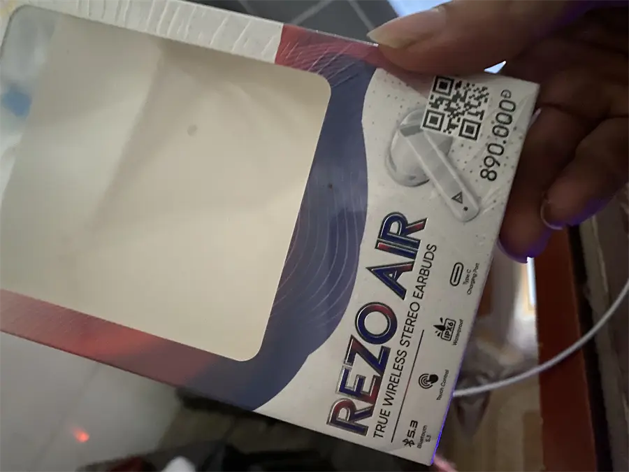 Khách hàng review Tai nghe Bluetooth True Wireless Rezo Air 12