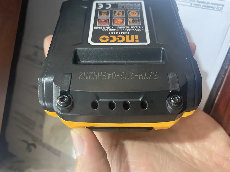 Khách hàng review Máy khoan vặn vít pin Ingco CDLI1221 12V 1