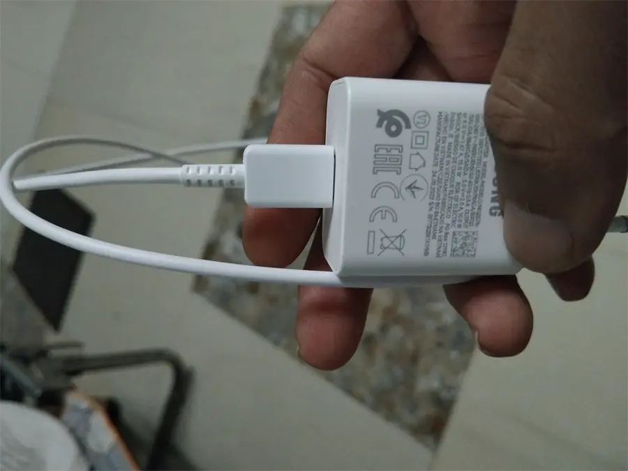 Khách hàng review Sạc Type-C 15W Samsung EP-T1510N 3