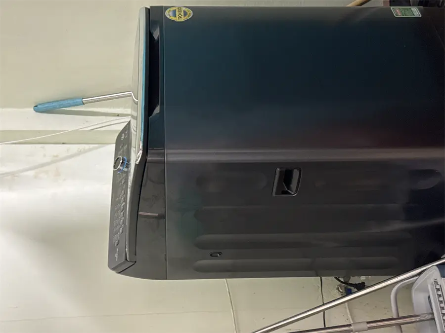 Khách hàng review Máy giặt Aqua Inverter 12 kg AQW-DR120HT BK 7