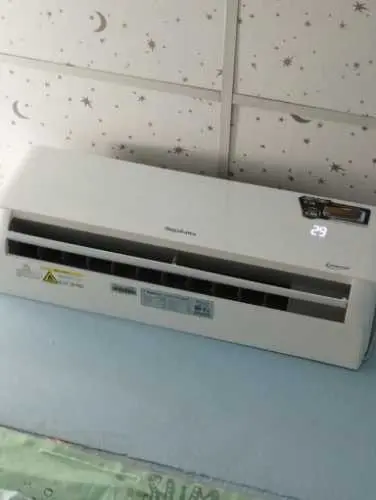 Khách hàng review Máy lạnh Nagakawa Inverter 1 HP NIS-C09R2T28 56