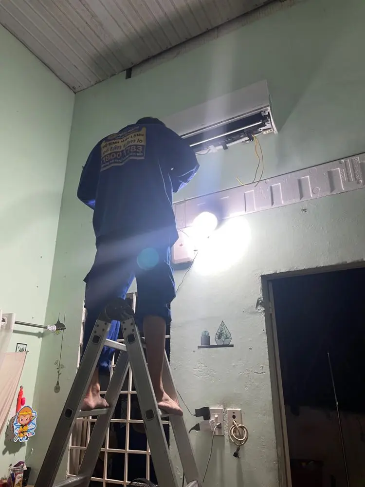 Khách hàng review Máy lạnh LG Inverter 1.5 HP V13API1 13