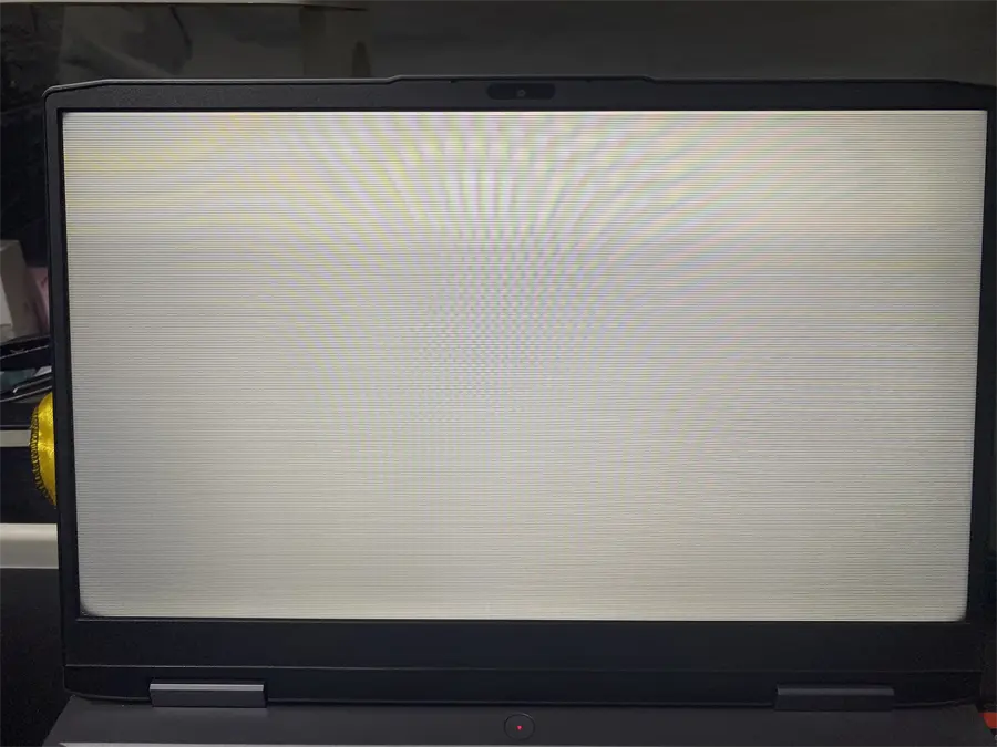 Khách hàng review Laptop Lenovo LOQ Gaming 15IRH8 i7 13620H/16GB/512GB/6GB RTX4050/144Hz/Win11 (82XV00QXVN) 2