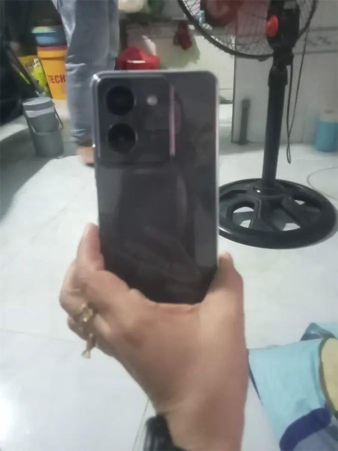Khách hàng review Điện thoại vivo Y36 8GB/256GB 2