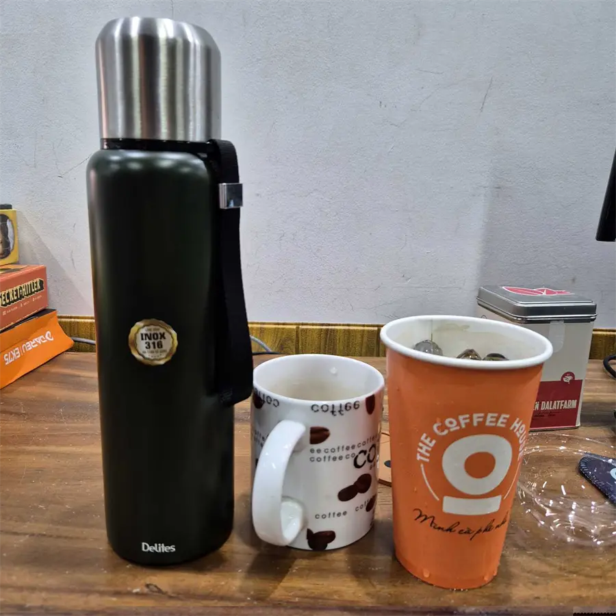 Khách hàng review Bình giữ nhiệt inox 800 ml Delites Z85 10