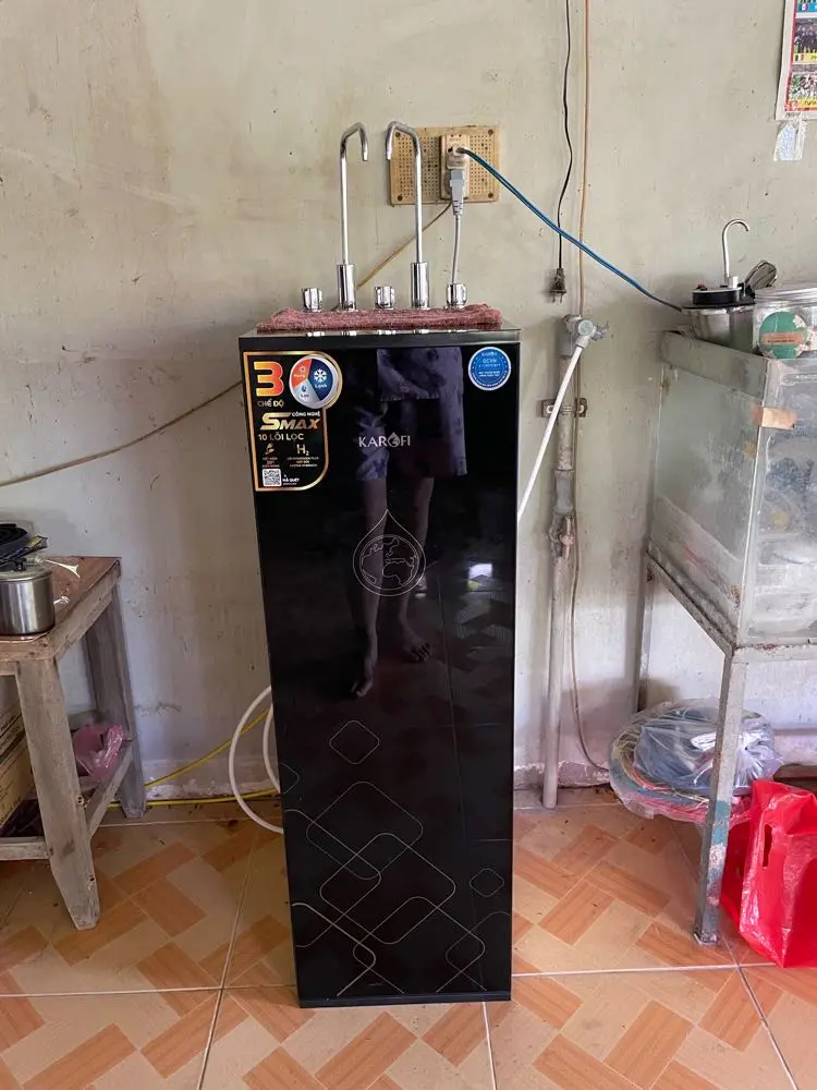 Khách hàng review Máy lọc nước RO nóng nguội lạnh Hydrogen Karofi KAD-X39 10 lõi 20