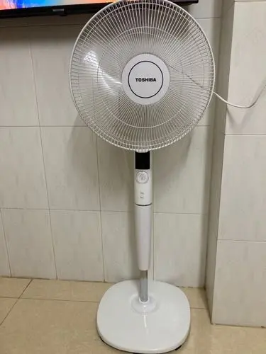 Khách hàng review Quạt đứng Toshiba 9 cánh F-LSD30(W)VN 30W 2
