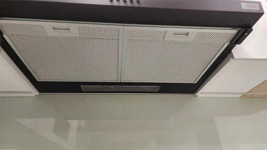 Khách hàng review Máy hút mùi âm tủ Sunhouse SHB6118B 7