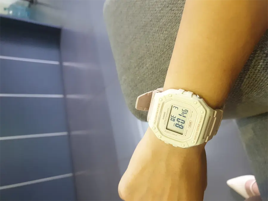 Khách hàng review Đồng hồ Casio Timeless 43.2 mm Nữ W-218HC-4A2VDF 1