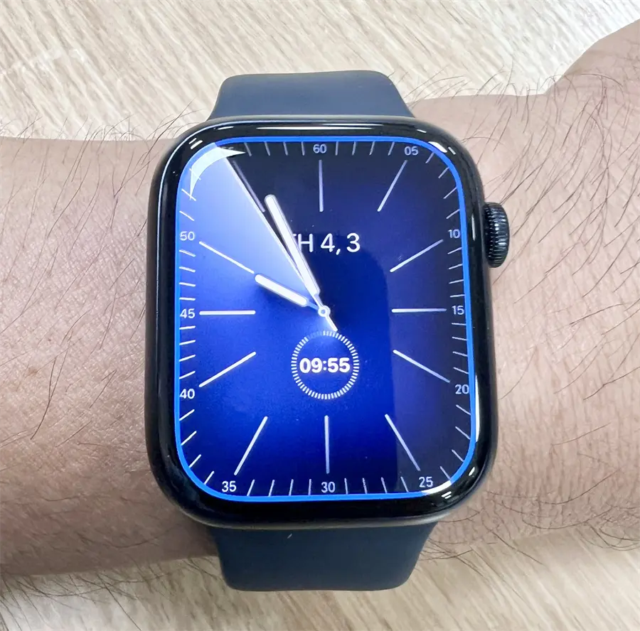 Khách hàng review Đồng hồ thông minh Apple Watch Series 9 GPS 45mm viền nhôm dây thể thao 2